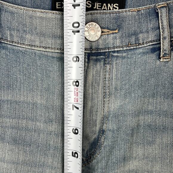 Express Bell crop high rise distressed raw hem hanker crop jeans size 8 - Picture 6 of 12